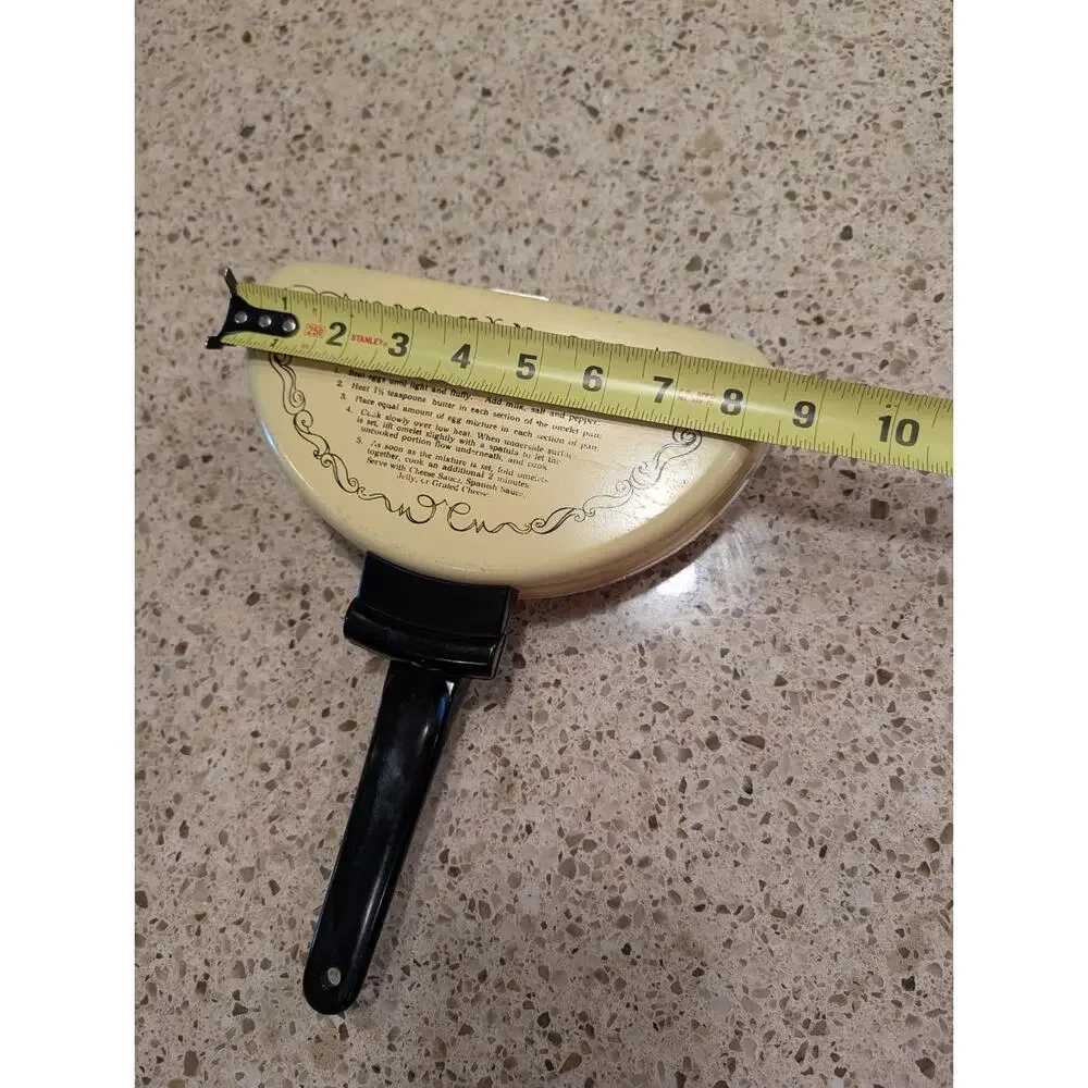 Vintage Mirro Hinged Omelet Pan Dual Sided Aluminum Nonstick Recipe Yellow 1960s